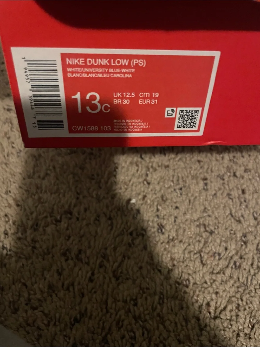 Nike Kids White and Blue Low-Top Sneakers
